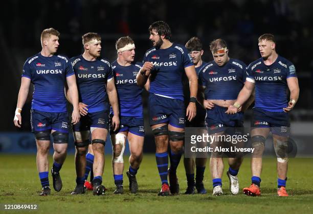 Lood de Jager of Sale Sharks talks with team mates during the Gallagher Premiership Rugby match between Sale Sharks and London Irish at on March 06,...