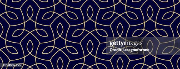 stockillustraties, clipart, cartoons en iconen met naadloos organische natuurplantvectorpatroon - navy blue