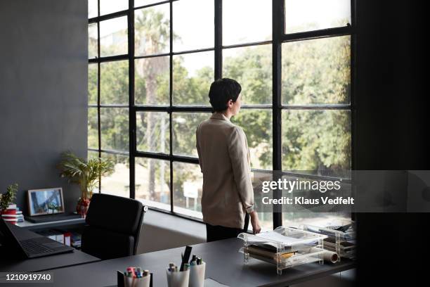 Window Behind Computer 1,594 Window Behind Desk Stock Photos, High-Res Pictures, and Images ...
