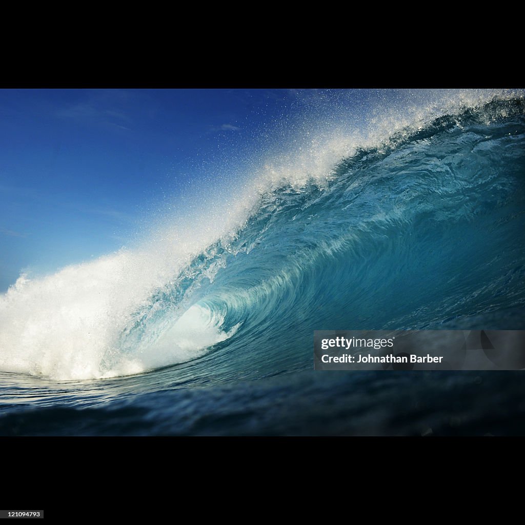Waves of water