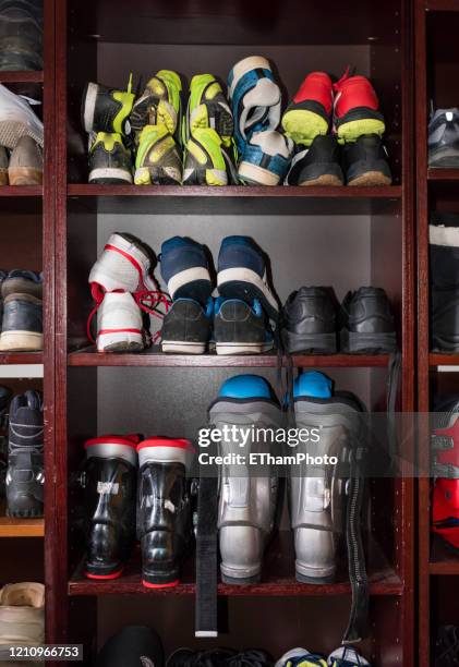 Shoes In Shelf 1,041 Getting Shoes From Shoe Cabinet Stock Photos, High-Res Pictures ...