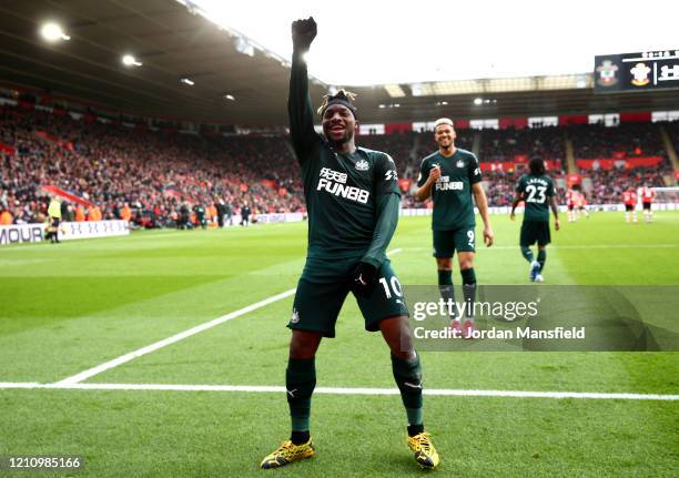 Allan Saint-Maximin of Newcastle United celebrates after scoring his team's first goal during the Premier League match between Southampton FC and...