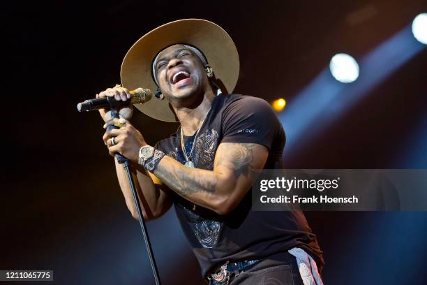 Jimmy Allen Rapper Jimmie Allen Singer Photos and Premium High Res Pictures - Getty Images