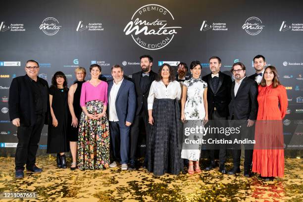 Cast and crew of the series "Hierro," Pepe Coira, Elba Fernández, a guest, Araceli Gonda, Jorge Coira, Alfonso Blanco, Ana Míguez, Gaspar Broullón,...