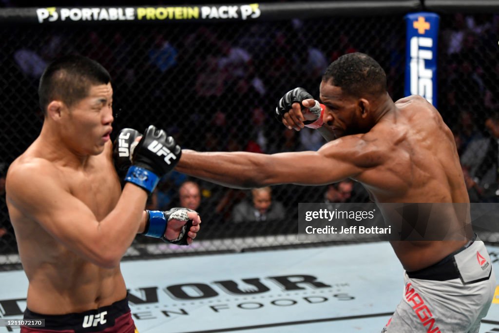 UFC 248: Magny v Jingliang