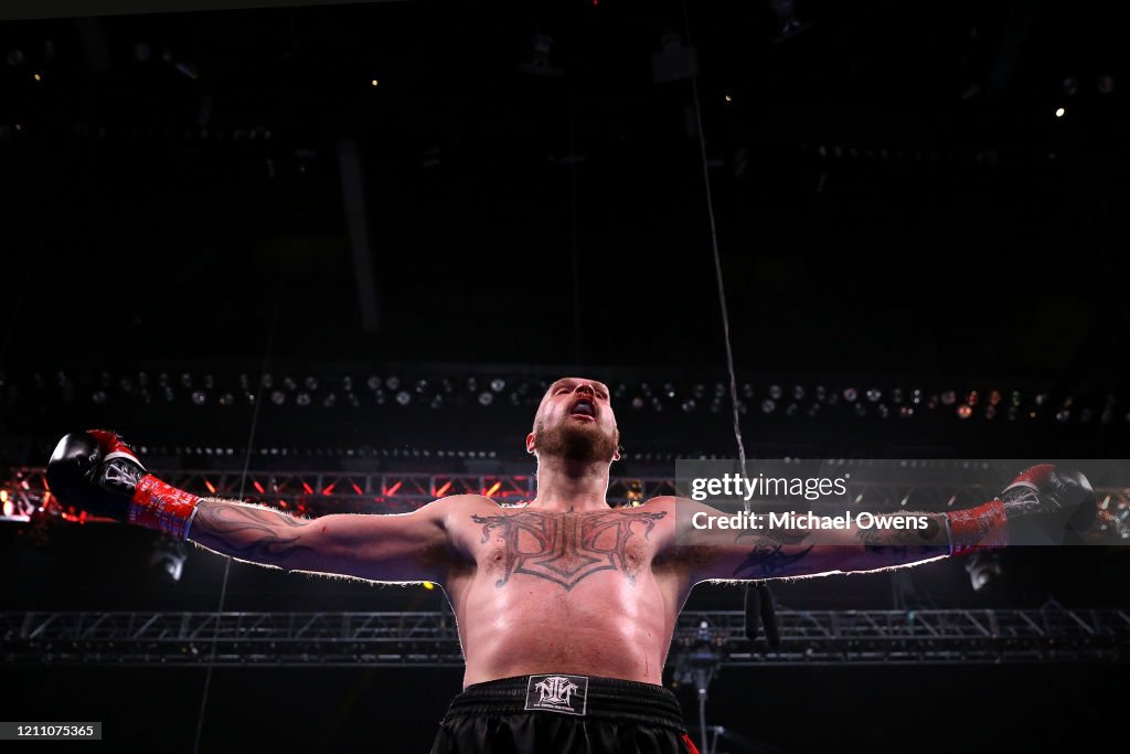 Adam Kownacki v Robert Helenius