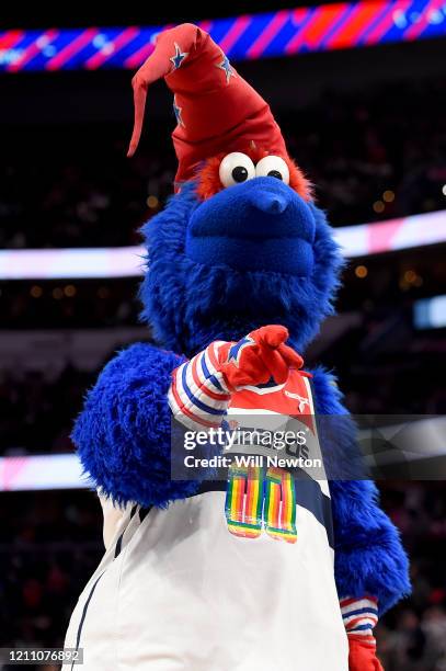 Gee Wiz Photos And Premium High Res Pictures Getty Images gee-wiz-photos-and-premium-high-res-pictures-getty-images