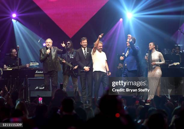 Neil Diamond, Jimmy Kimmel, Sammy Hagar, Chris Isaak and Katlyn Nichol perform onstage at the 24th annual Keep Memory Alive 'Power of Love Gala'...