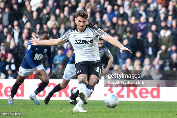 Chris Martin of Derby County scores the 3rd Derby goal during the Sky Bet Championship match between Derby County and Blackburn Rovers at Pride Park...