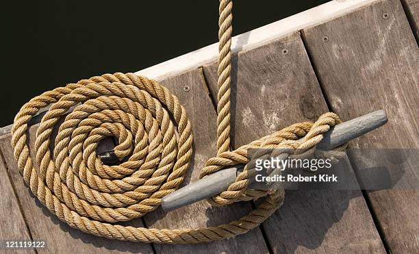 rope on a dock - rope knot stock pictures, royalty-free photos & images