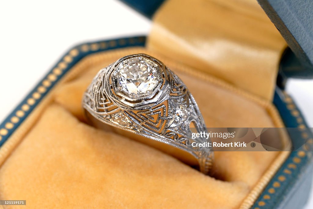 Antique Diamond Ring