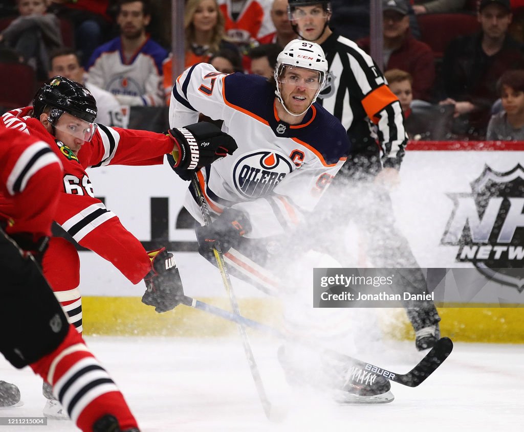 Edmonton Oilers v Chicago Blackhawks