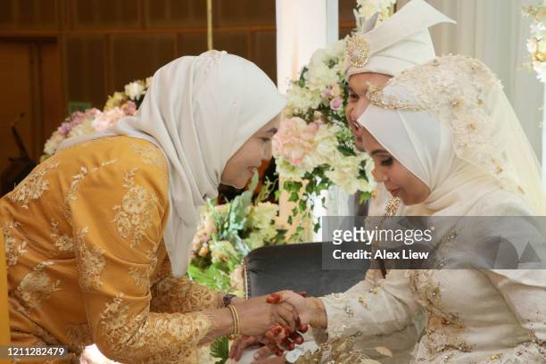 10,737 Muslim Marriage Photos and Premium High Res Pictures - Getty Images