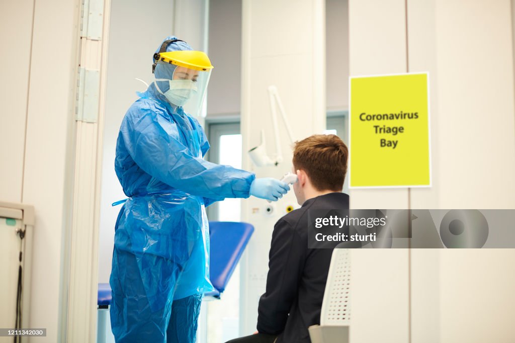 Dépistage du coronavirus au centre médical
