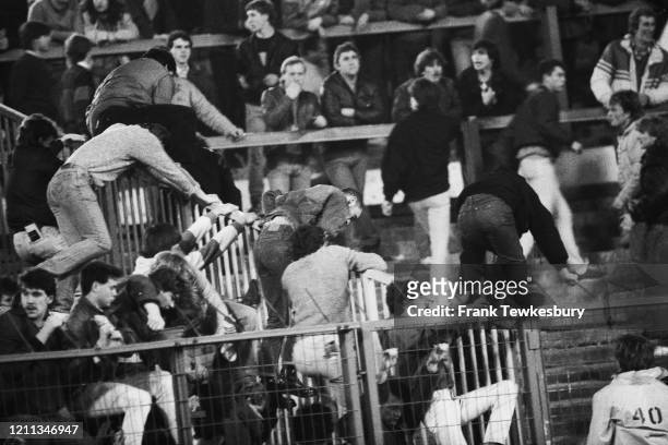 Crowd trouble during the English League Cup Quarter-final second replay between Chelsea and Sheffield Wednesday at Stamford Bridge in London,...