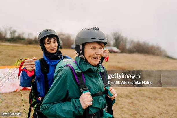 preparing for a flight with the instructor - baby boomer and millennial stock pictures, royalty-free photos & images