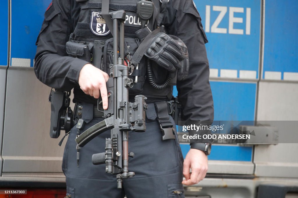 GERMANY-GOVERNMENT-POLICE-RELIGION