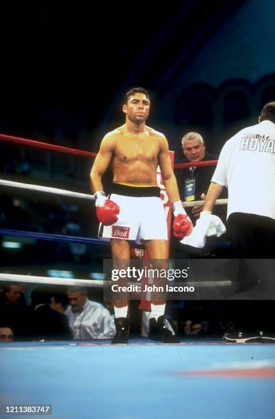 Welterweight Title: Oscar De La Hoya standing in corner during fight vs Wilferdo Rivera at Caesars Hotel and Casino. Atlantic City, NJ 12/6/1997...