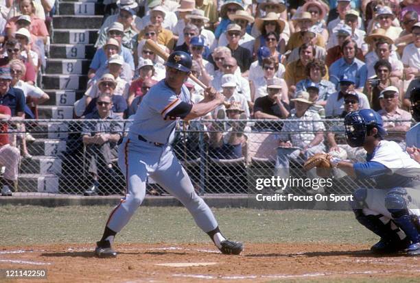 Sadaharu OH of the Yomiuri Giants bats against the Los Angeles Dodgers during exhibition game circa 1970 at Dodger Town in Vero Beach, Florida. OH...