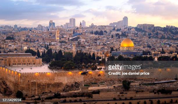 dome of the rock, temple mount, panorama, jerusalem, israel - jerusalem stock pictures, royalty-free photos & images