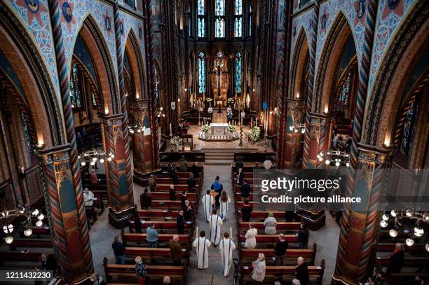 May 2020, North Rhine-Westphalia, Kevelaer: Georg Bätzing , Bishop of Limburg and Chairman of the German Bishops' Conference, enters the church at...