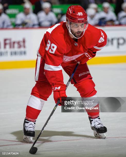 Sam Gagner of the Detroit Red Wings gets set for the face-off against the Tampa Bay Lightning during an NHL game at Little Caesars Arena on March 8,...
