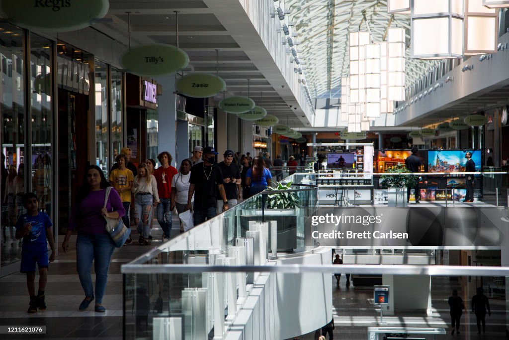 Customers make their way through CoolSprings Galleria shopping
