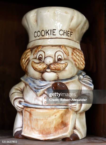 Vintage ceramic cookie jar for sale in an antique shop in Santa Fe, New Mexico.