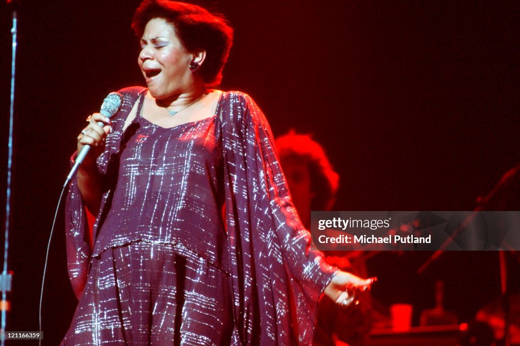 Mannie Riperton Minnie Riperton performs on stage, New York, 1977. News Photo - Getty ...