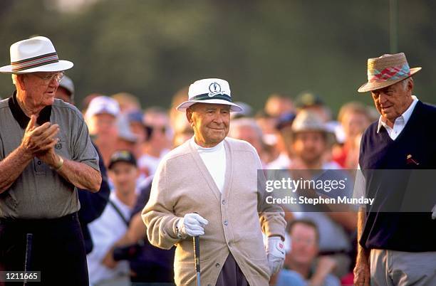 Byron Nelson, Gene Sarazen and Sam Snead prepare to start the 1999 US Masters at the Augusta National GC in Augusta, Georgia, USA. \ Mandatory...