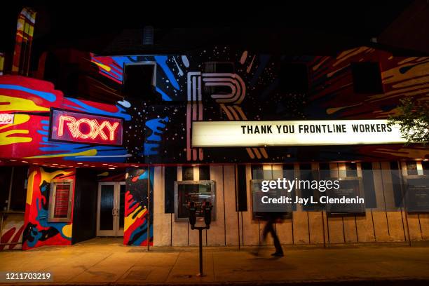 The Roxy Sunset 160 The Roxy Theatre On The Sunset Strip Stock Photos, High-Res ...