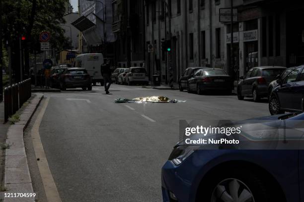 Around 9.30 am a man committed suicide in the Corso Buenos Aires in Milan, May 04, 2020.