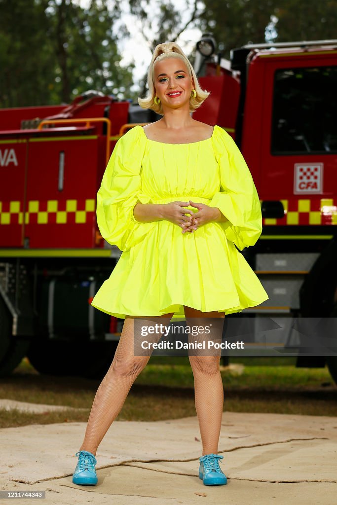 Katy Perry Performs Fight On Concert For Firefighters And Bushfire Victims In Regional Victoria