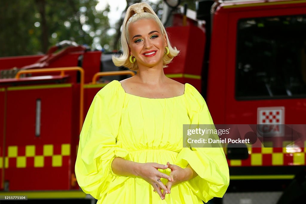 Katy Perry Performs Fight On Concert For Firefighters And Bushfire Victims In Regional Victoria