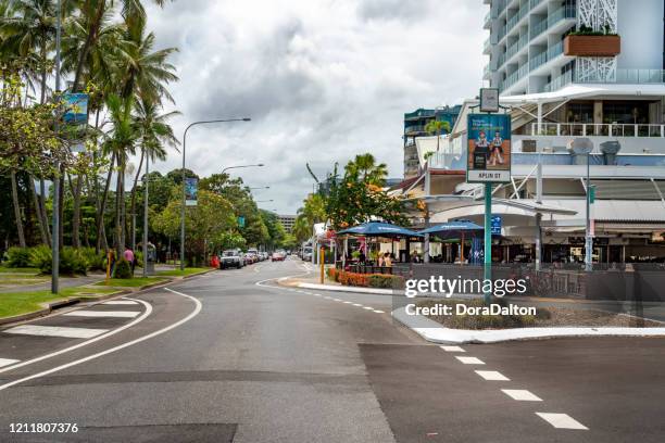 esplanade street view, cairns, australia. - cairns road stock pictures, royalty-free photos & images