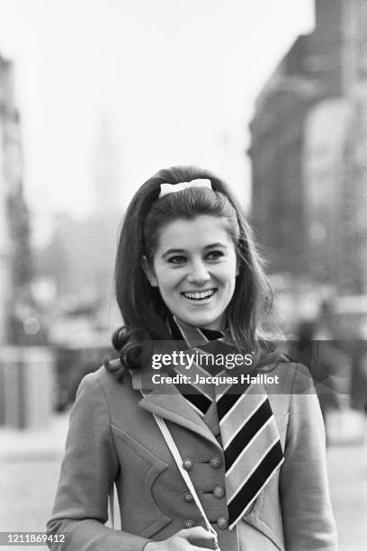 Sheila Rafferty 1 806 Sheila Singer Stock Photos, High-Res Pictures, and Images - Getty ...