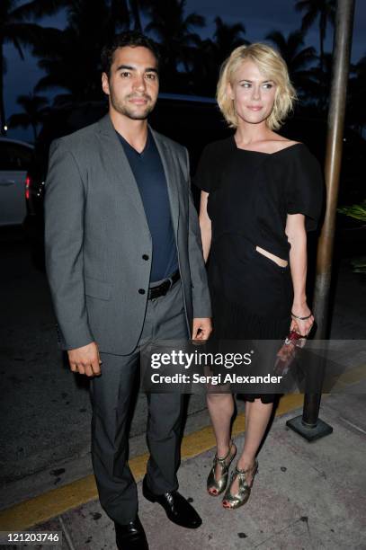 Rachael Ramon 23 Robert Zuckerman Photography Retrospective Photos & High Res ...