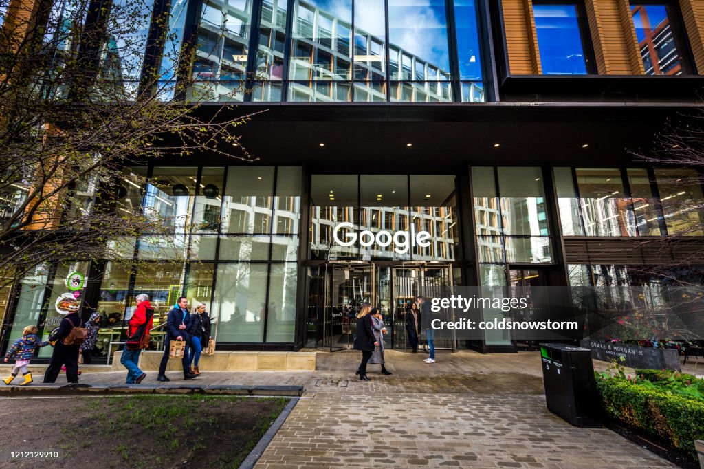 Exterior de la oficina de Google en Londres, Reino Unido