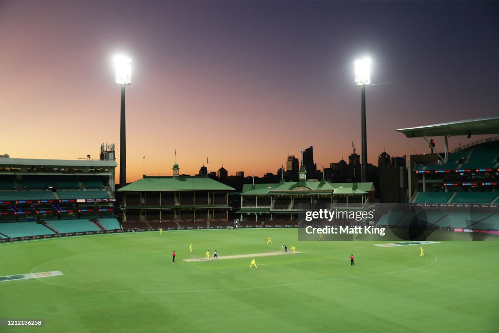 Australia v New Zealand - ODI Game 1