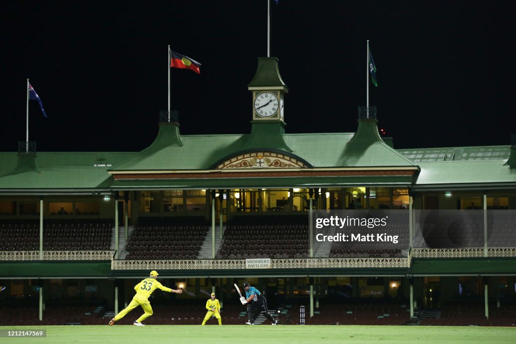 Australia v New Zealand - ODI Game 1