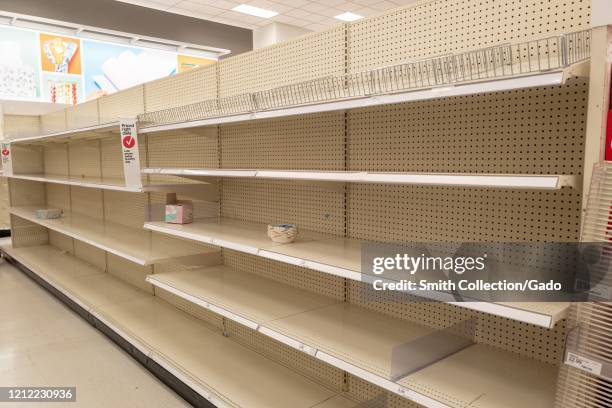 4,169 Costa Store Stock Photos, High-Res Pictures, and Images - Getty ...