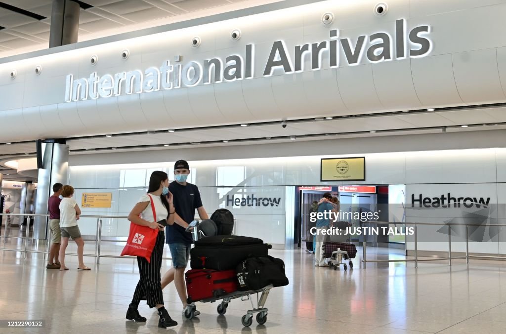 BRITAIN-HEALTH-VIRUS-TRAVEL