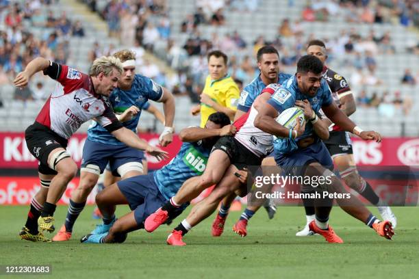 Hoskins Sotutu of the Blues makes a break during the round seven Super Rugby match between the Blues and the Lions at Eden Park on March 14, 2020 in...