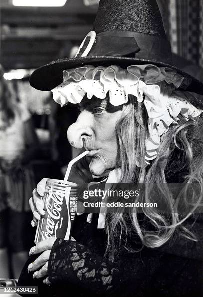 Joan Collins Takes A Break During Filming Of A Hansel And Gretel Fairy Tale TV Movie In Los Angeles In 1983.