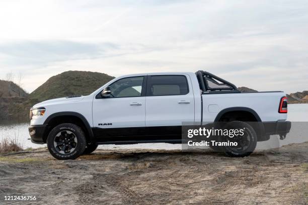 ram 1500 pick-up on a road - new cultures stock pictures, royalty-free photos & images