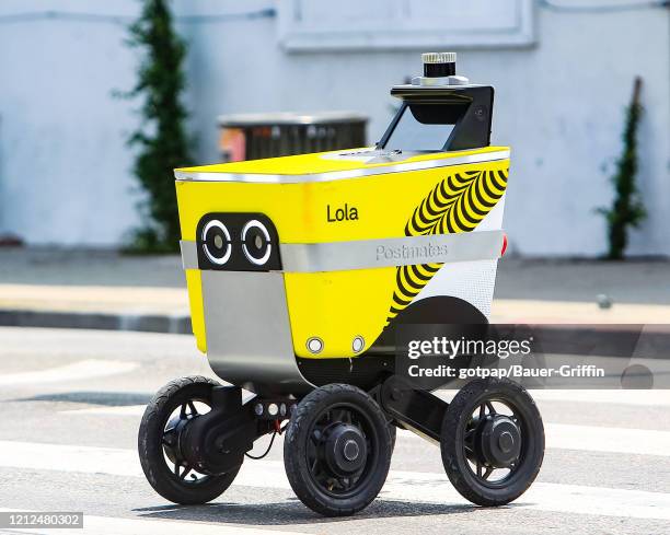 Post Mat General Robotic Photos and Premium High Res Pictures - Getty Images