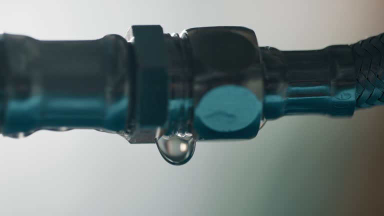 https://media.gettyimages.com/id/1212507483/video/water-is-dropping-from-the-pipe.jpg?b=1&s=640x640&k=20&c=pT7jNIFbqGVbO4YuleLAIhk6N9niYDIDdmodDvaec9E=