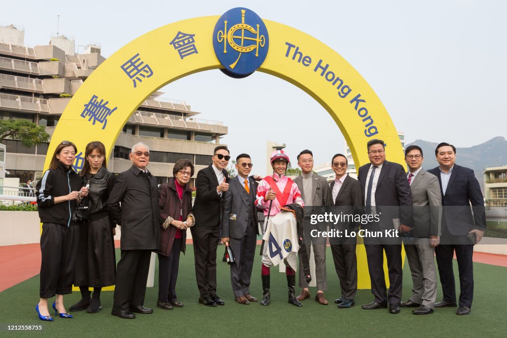 Horse Racing in Hong Kong - Sha Tin Racecourse