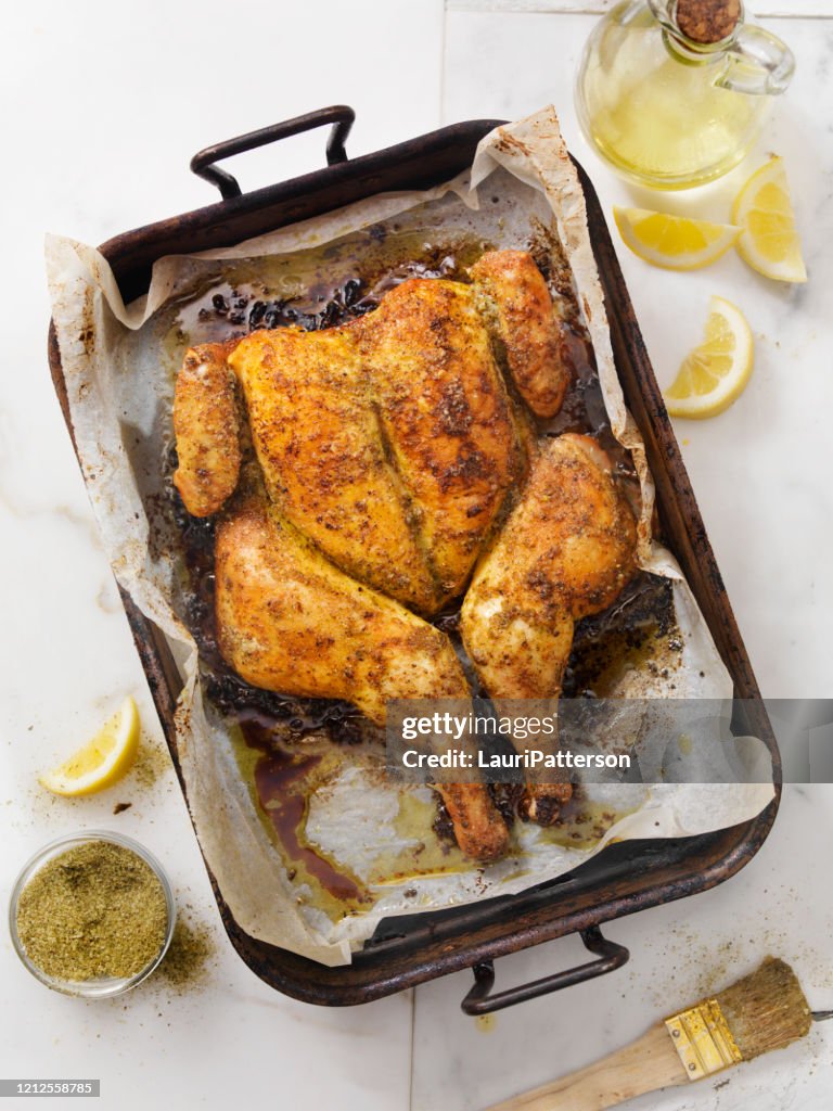 Poulet au citron Spatchcock rôti aux pommes de terre rôties