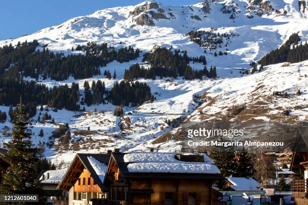 the alpine village of verbier in winter - verbier fotografías e imágenes de stock